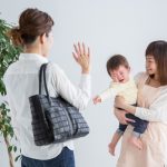 子どもを預けて出勤